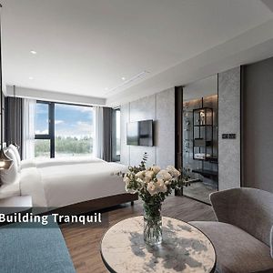Building Tranquil Deluxe Twin Room